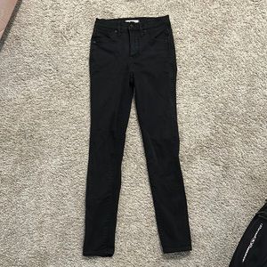 Madewell Black 10” High Rise Skinny Jeans